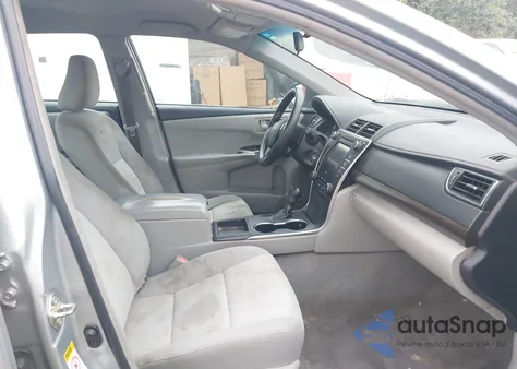 2016 Toyota Camry Le z USA, uszkodzony, nr VIN 4T4BF1FK4GR545676